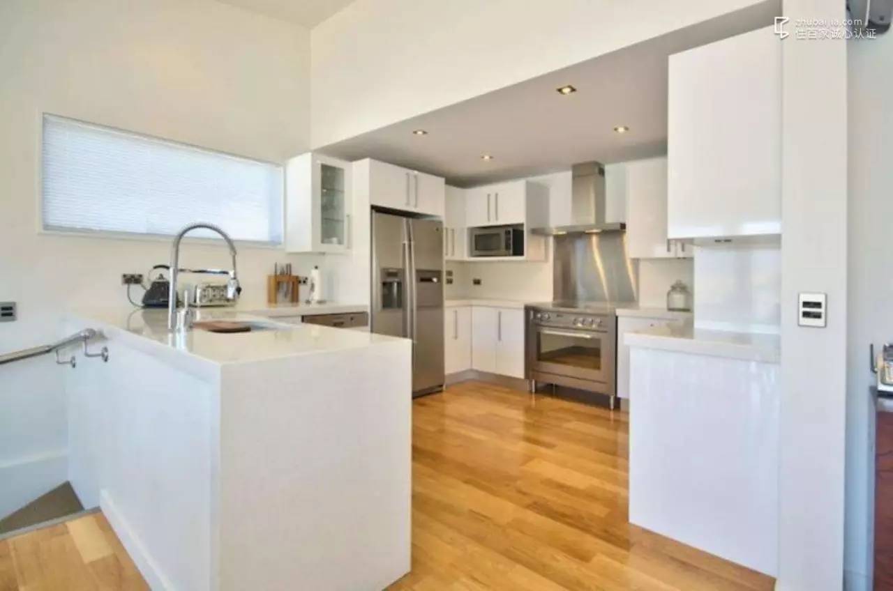 在新西兰住别墅需要羡慕吗,在新西兰度假住到富人区的别墅