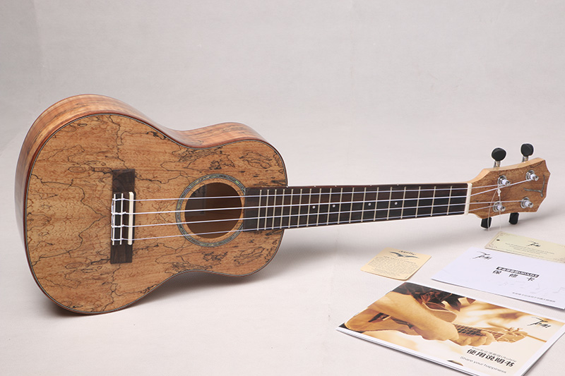 碳纤维尤克里里怎么保养,尤克里里护理液保养教程