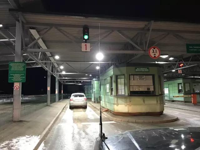 带三个美女自驾中国,自驾房车欧洲之旅