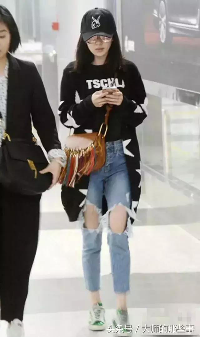 王菲复出后背的第一只包居然是它？