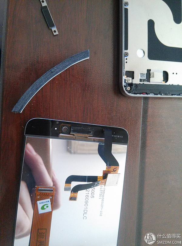 屏碎了怎么换屏,屏碎只有换屏了