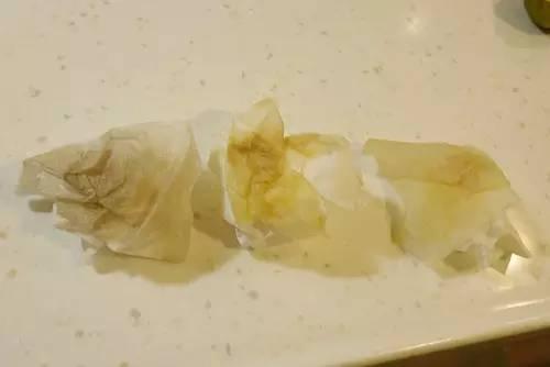 铁锅生锈怎么办如何防止铁锅生锈,铸铁锅与生铁锅哪个爱生锈