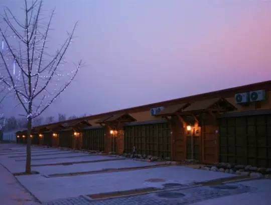 北京丰台区二人私汤温泉小院,在北京泡温泉