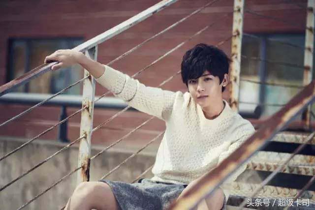 侯明昊像一个男演员,侯明昊演员的诞生唱歌