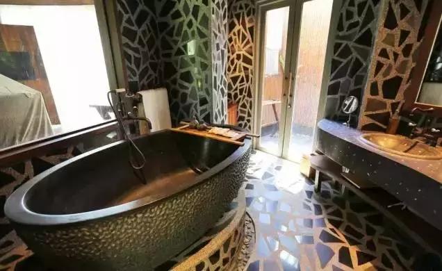 楦熷发搴﹀亣閰掑簵浣撻獙,闅愯棌鍦ㄥ師濮嬫．鏋楃殑娴峰崡楦熷发閰掑簵