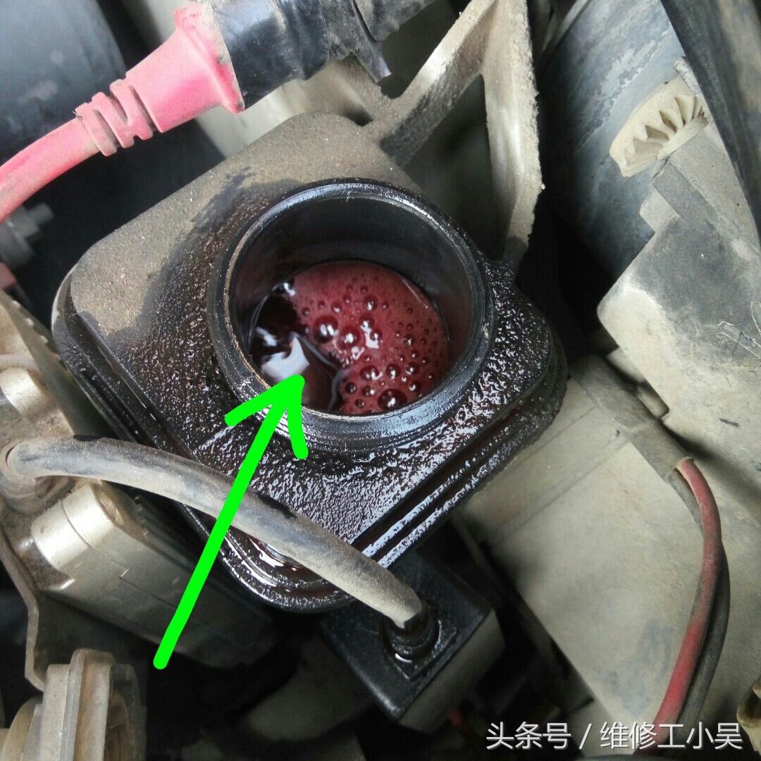 二十多万公里的*萨特帕**方向机出问题了，只能更换新的，不能维修！