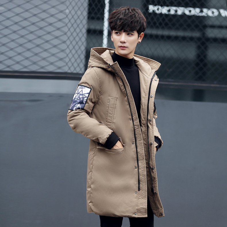 男人一定要有一件厚的羽绒服,什么羽绒服适合年轻男人