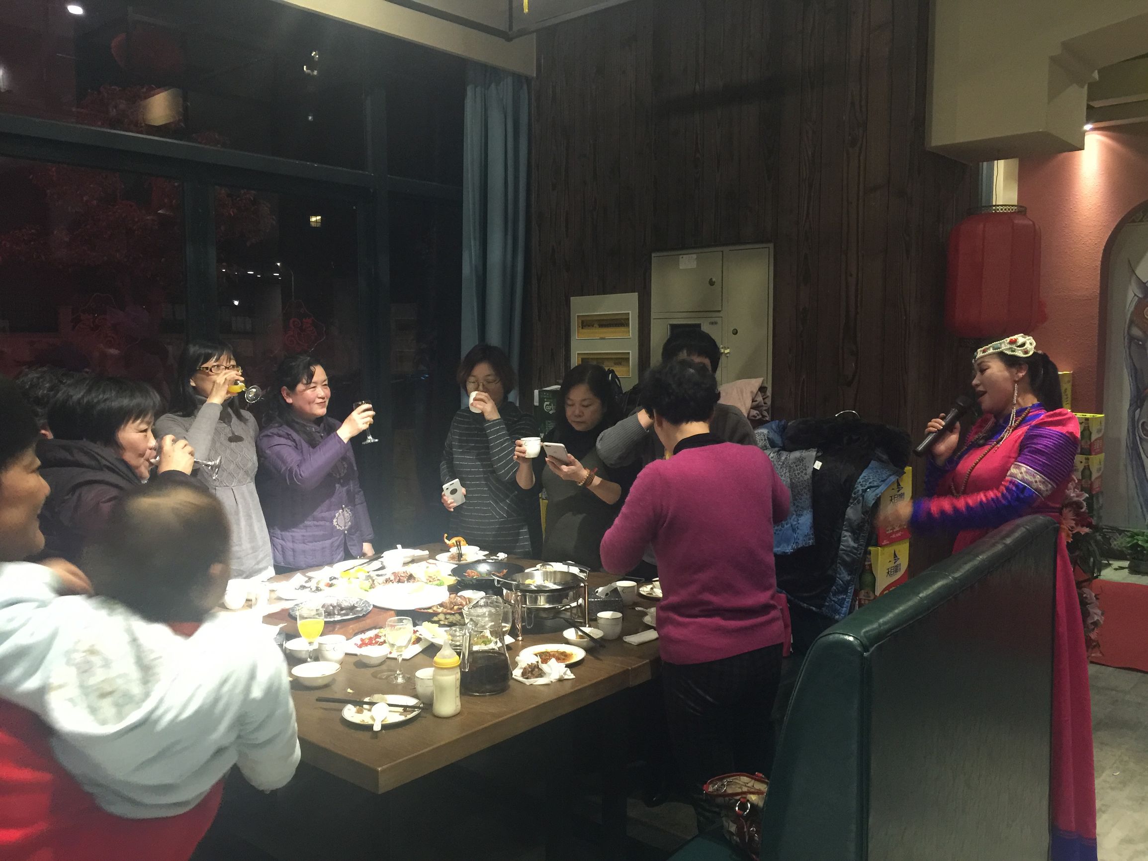 钂欏彜鐗硅壊鑽夊師楗簵,鑽夊師缇庨钂欏彜椋庢儏