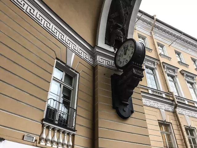 带三个美女自驾中国,自驾房车欧洲之旅