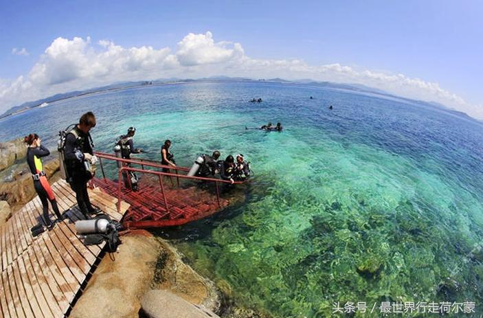 贾乃亮带甜馨游公园,爸爸回来了贾乃亮甜馨三亚