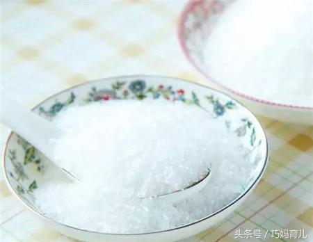 孕妇已七八个月了能吃味精鸡精吗,孕妇能吃鸡精味精做的菜吗