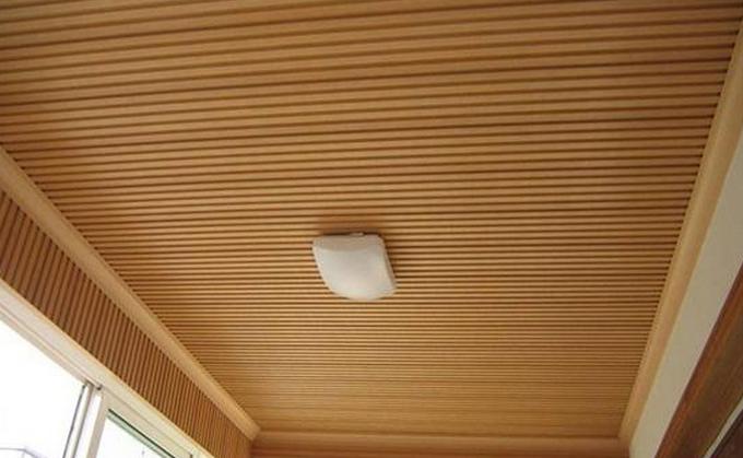 阳台木格栅吊顶怎么收边,阳台木吊顶