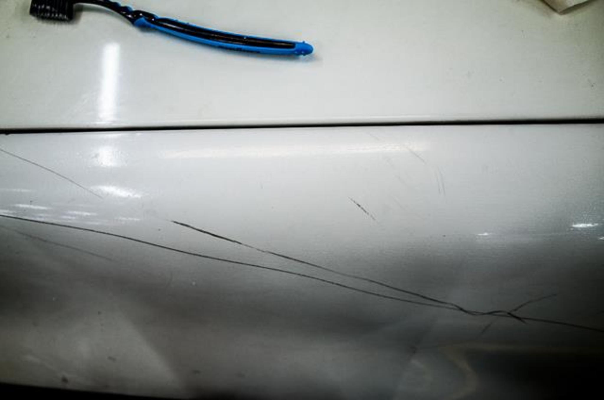 最快处理车子划痕,怎样修复车子刮痕