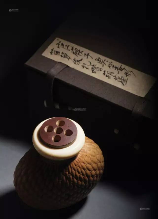 葫芦玩家不可不看，挖出一篇动摇葫芦界两条公理的论文