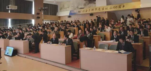 吴阶平泌尿外科武汉中心,吴阶平泌尿外科中心怎么样