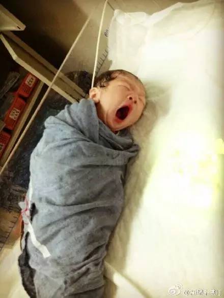 手机里最值得你怀念的照片,怀念手机里仅存最珍贵的照片