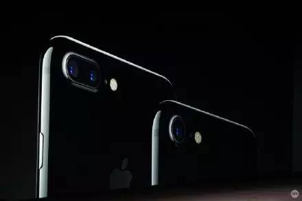 鑻规灉绉嬪鍙戝竷鏂版鑰虫満鐖嗘枡,鑻规灉杩欐鍙戝竷鏂版鑰虫満浜嗗悧