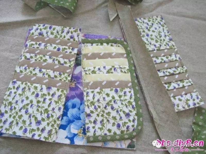 「百合幽兰」一款今年最流行草木绿色超多卡位的钱包教程，你来不来学？