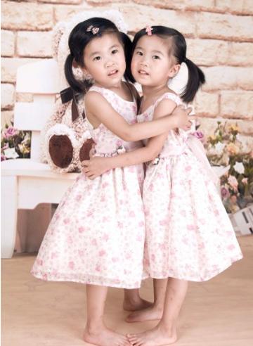 有两个女儿了想要儿子怎么办,2个女儿有必要再生一个吗