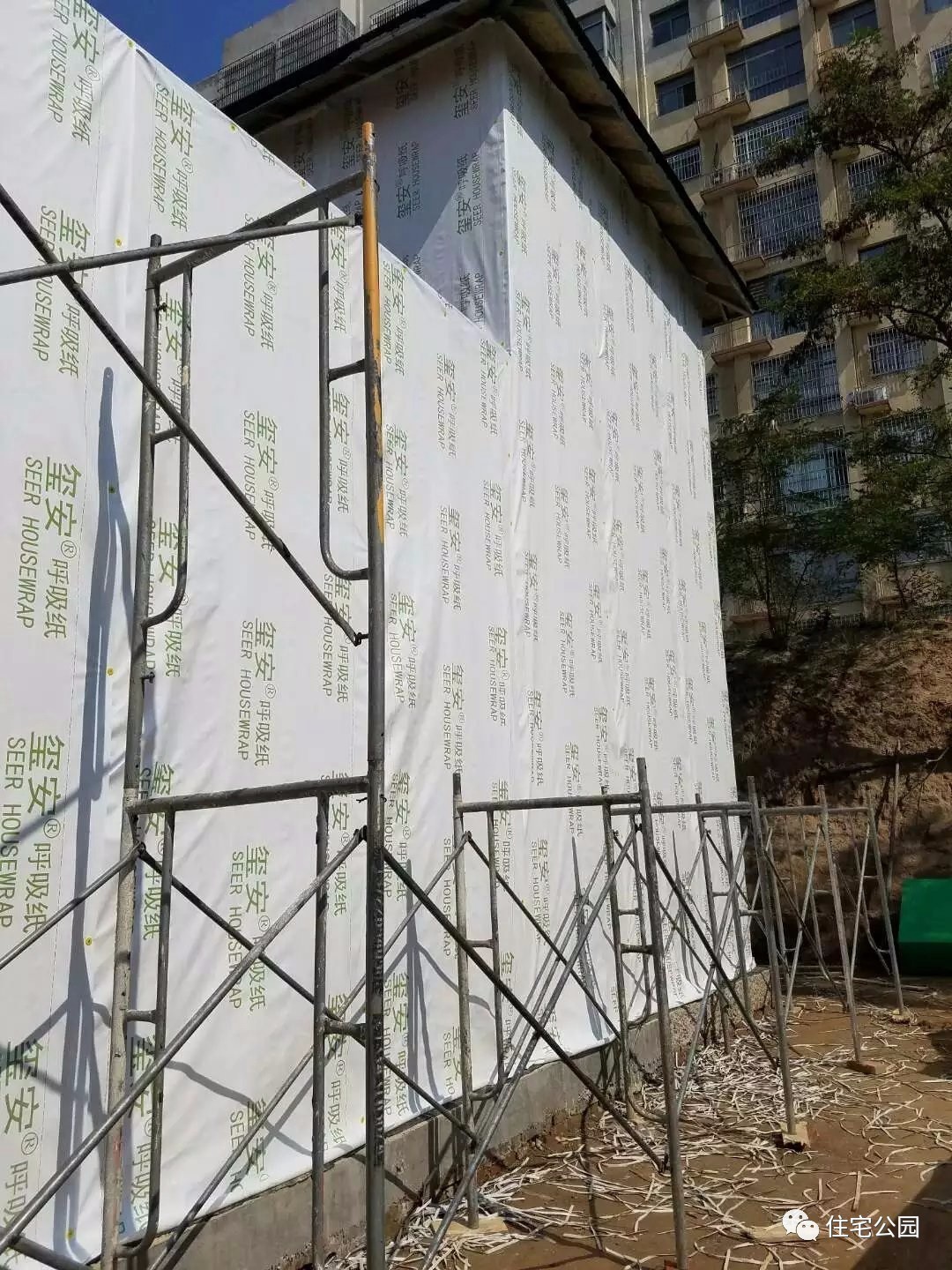 他花25万城郊盖栋轻钢房为何却羡煞了100万城市买楼的发小？