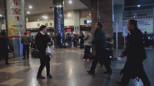 你见过凌晨的西安火车站吗,凌晨的西安火车站是什么样的