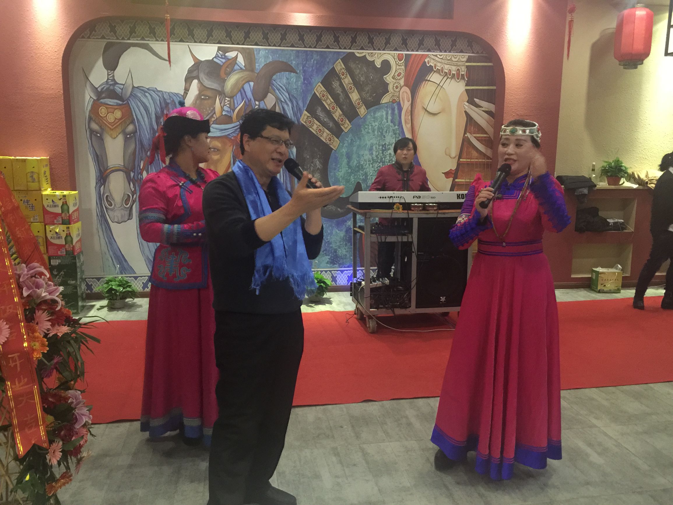 钂欏彜鐗硅壊鑽夊師楗簵,鑽夊師缇庨钂欏彜椋庢儏