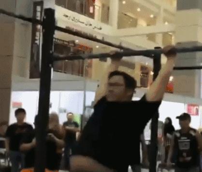 二十个动图段子：要不要来一碗这样的牛肉面？