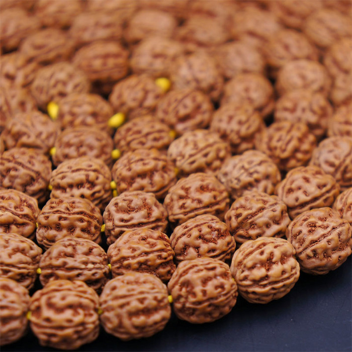 黄皮和红皮核桃有色差怎么办,黄皮金刚和红皮金刚盘出来的效果