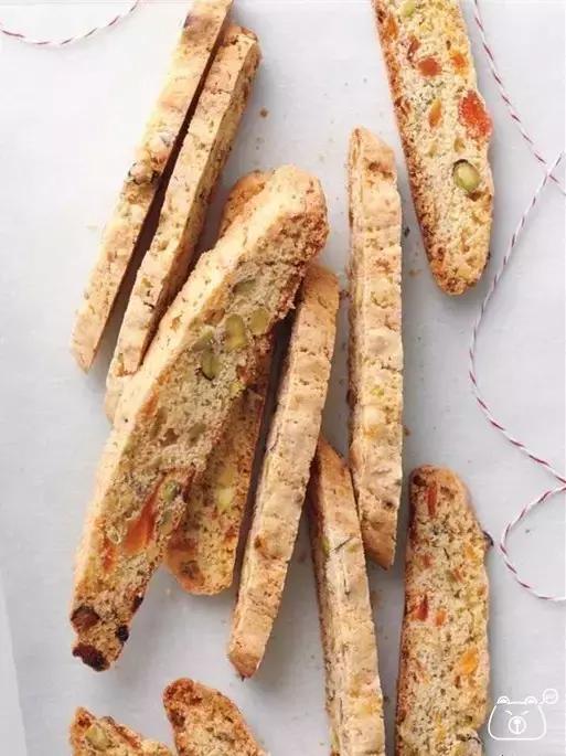 面包变干变硬怎么办,怎么让干了的面包变软