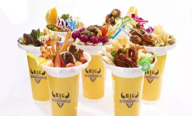 小牛排变身网红“牛排杯”/走红后是否难逃“昙花一现”魔咒？