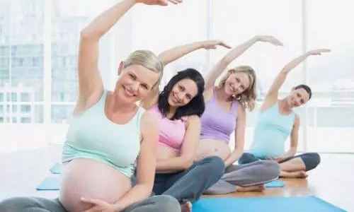 Baby顺产生子，网友赞“勇敢”！顺产真的比剖腹产好吗？