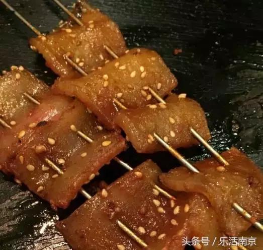 南京排队最多一家店,南京这几家隐藏餐厅有钱都吃不到