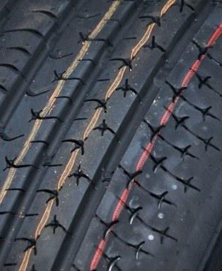 家用车轮胎品牌怎么看,家用车如何选购轮胎视频