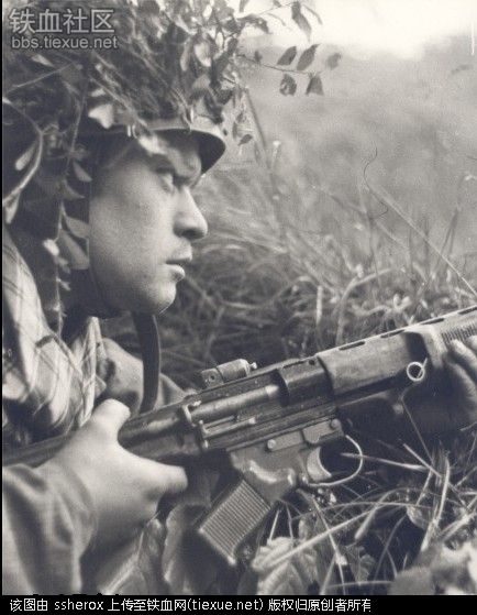 二战德国普鲁士军官基本素质,二战时德国军官为什么歪戴着帽子