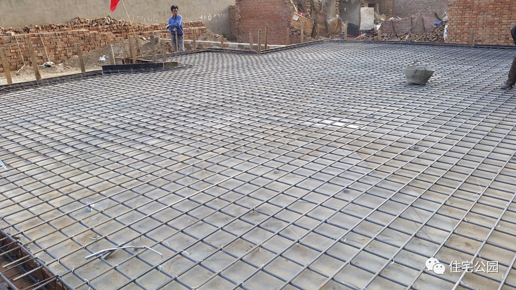 他花25万城郊盖栋轻钢房为何却羡煞了100万城市买楼的发小？