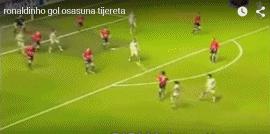 小罗是球王吗,小罗是巴萨的队长吗