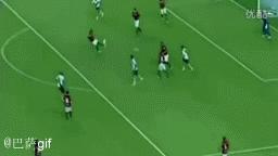 小罗是球王吗,小罗是巴萨的队长吗