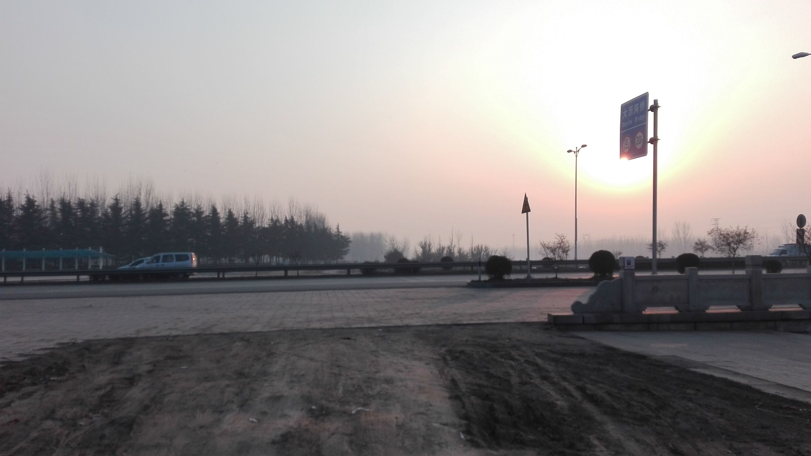 跑完步腿疼如何拉伸恢复,跑步后腿疼的拉伸动作