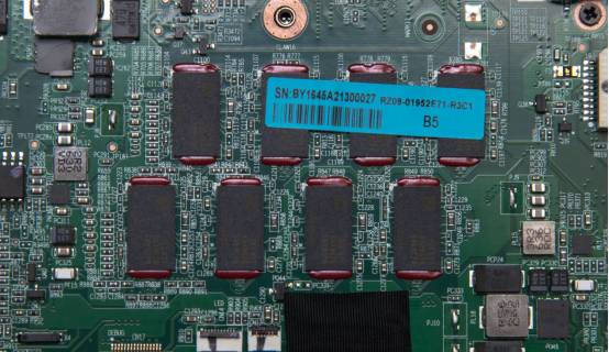 雷蛇灵刃152060测评,雷蛇买灵刃14还是灵刃15