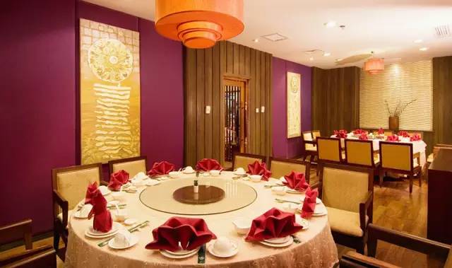 「资讯」亚龙湾红树林荣获2016中国旅游饭店业优秀企业称号，荣膺携程网年度多项大奖！