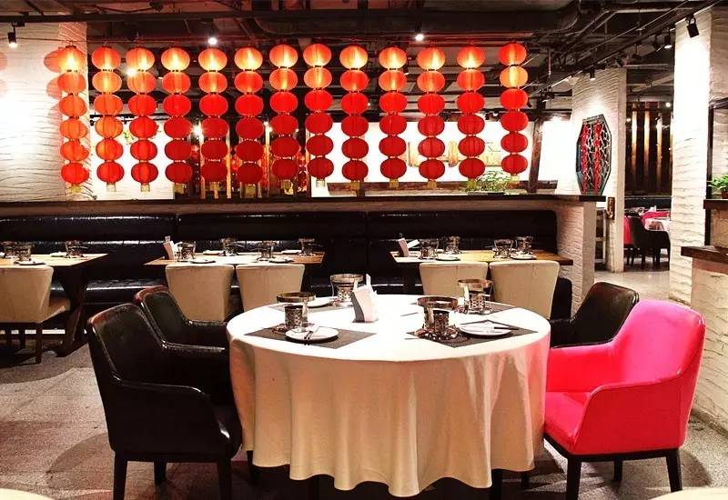 「订年夜饭赠波士顿龙虾」2017这么吃年夜饭最霸气！从没想过一顿自助，竟然吃几口就回本了……谁也别拦着我！今年就要在这儿吃！