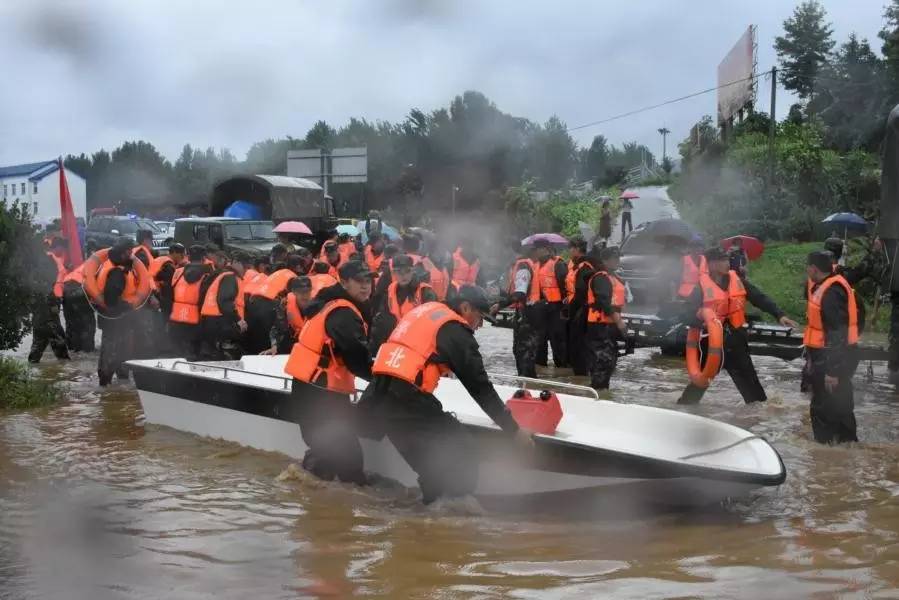 见义勇为的英雄故事简短事迹,历史上见义勇为故事