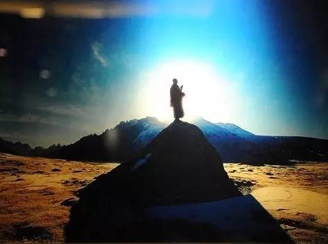 谭清如歌曲,谭清如的七律诗