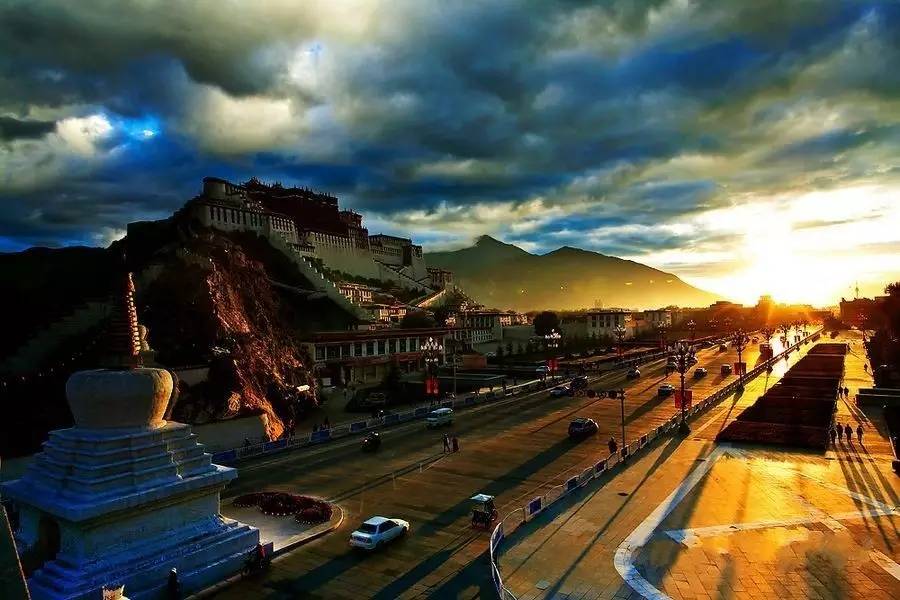 谭清如歌曲,谭清如的七律诗