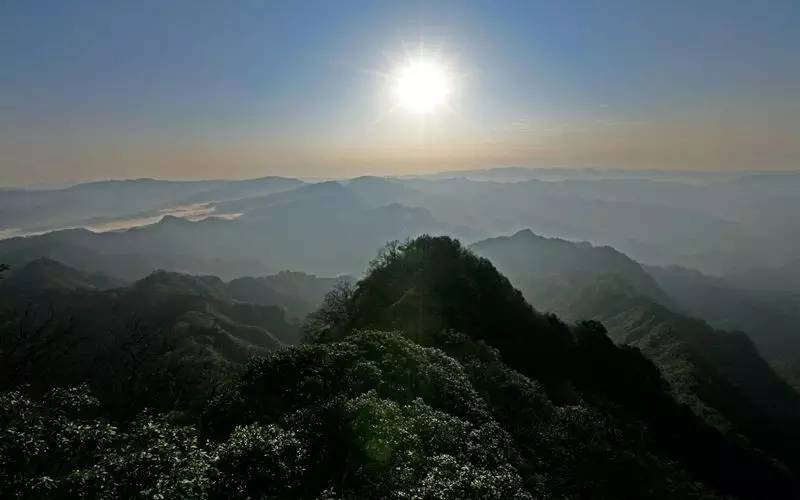 三千多平方公里的家，名字叫石柱