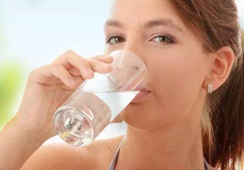 7天塑造美人腰减掉大肚腩水桶腰,怎么减掉水桶腰