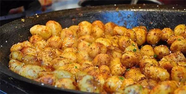 三千多平方公里的家，名字叫石柱