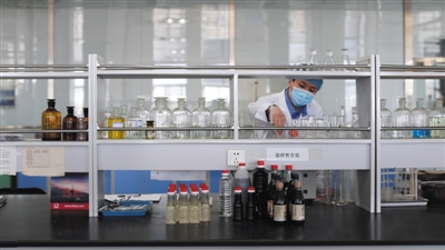 湖西岛调味品：坚守本真味拒绝“*规则潜**”