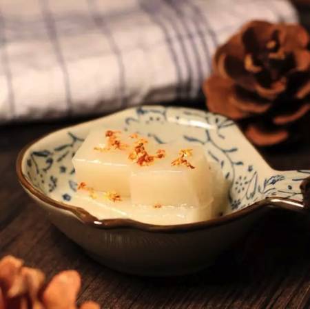 「镇生活」过年还在镇江好，镇江VS国外，100块钱能干啥？看完惊呆你！