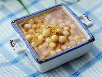 「镇生活」过年还在镇江好，镇江VS国外，100块钱能干啥？看完惊呆你！